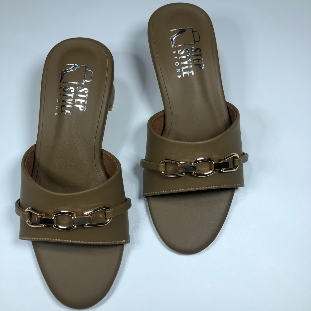 Faux Leather Slip-On Flats with Gold Chain Detail – Step Style Store - Image 3