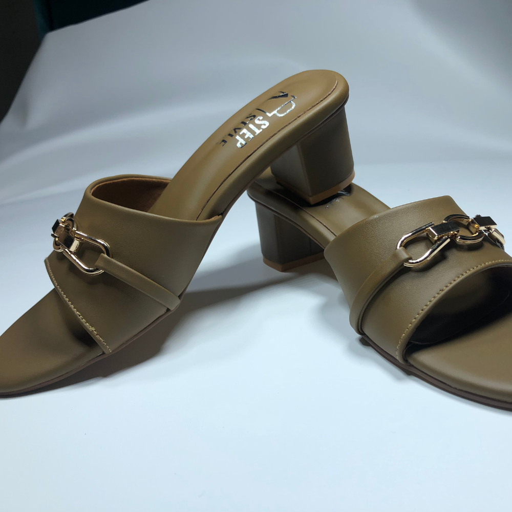 Faux Leather Slip-On Flats with Gold Chain Detail – Step Style Store - Image 6