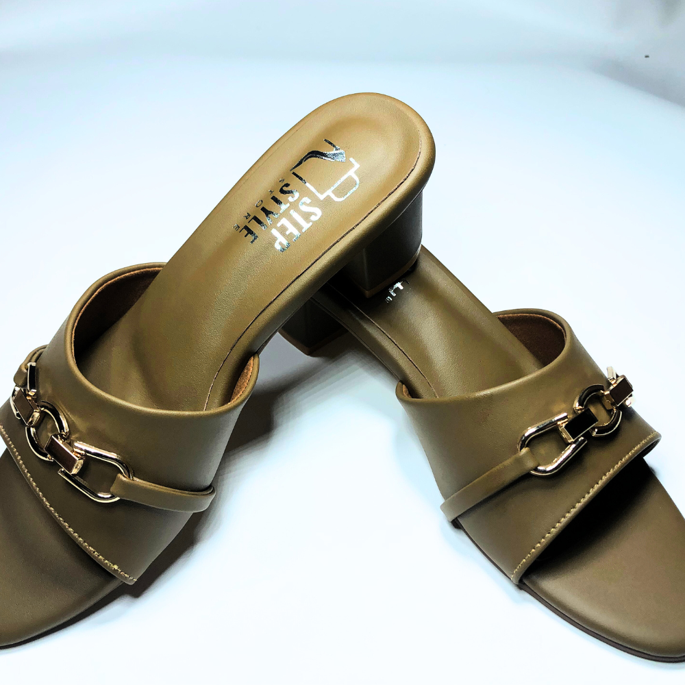 Faux Leather Slip-On Flats with Gold Chain Detail – Step Style Store - Image 7