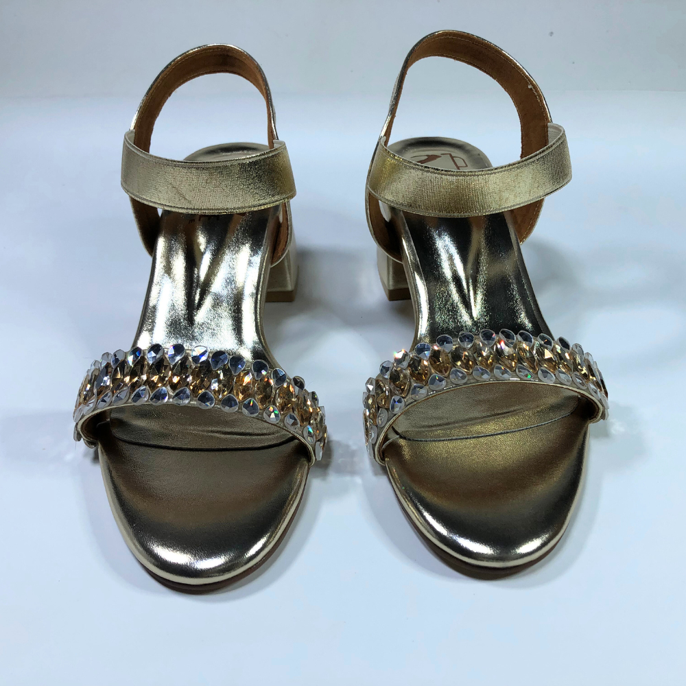 Elegant Dual-Tone Rhinestone Embellished Block Heel Sandals - Image 7